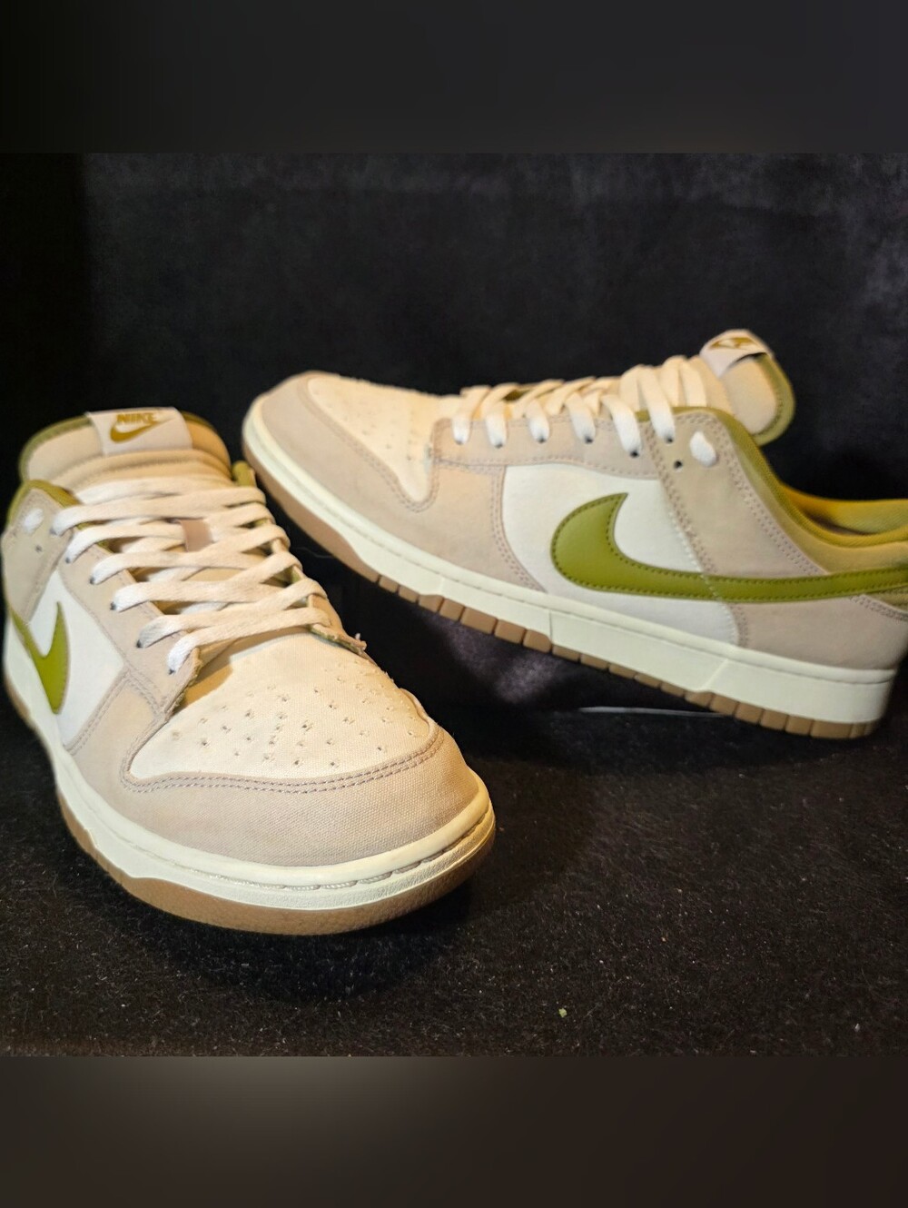 Nike Dunks Men’s Low-Top Sneakers in Beige with Olive Swoosh Size 12